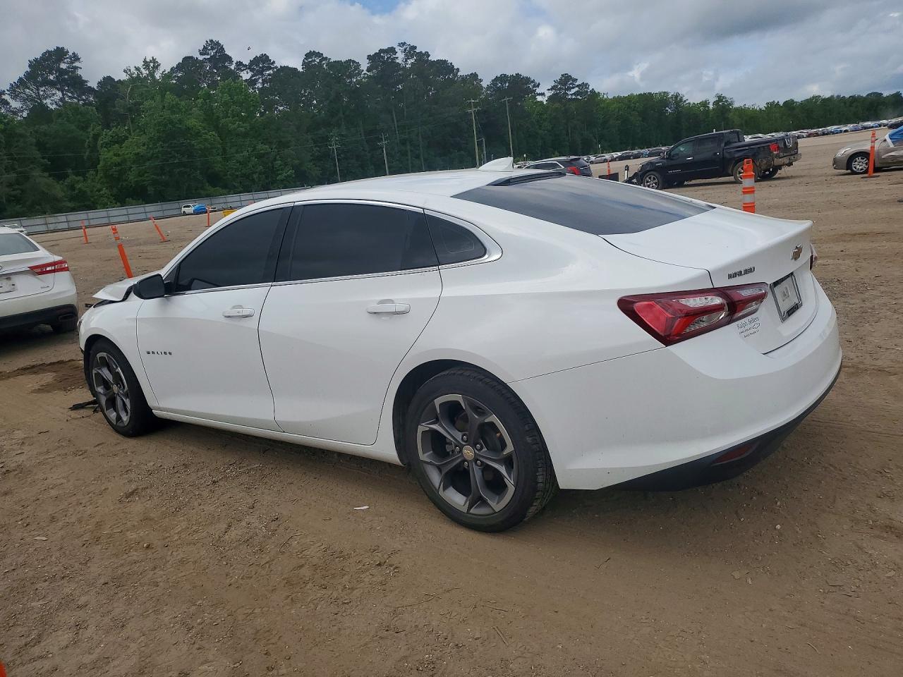 2021 Chevrolet Malibu Lt - Image 2