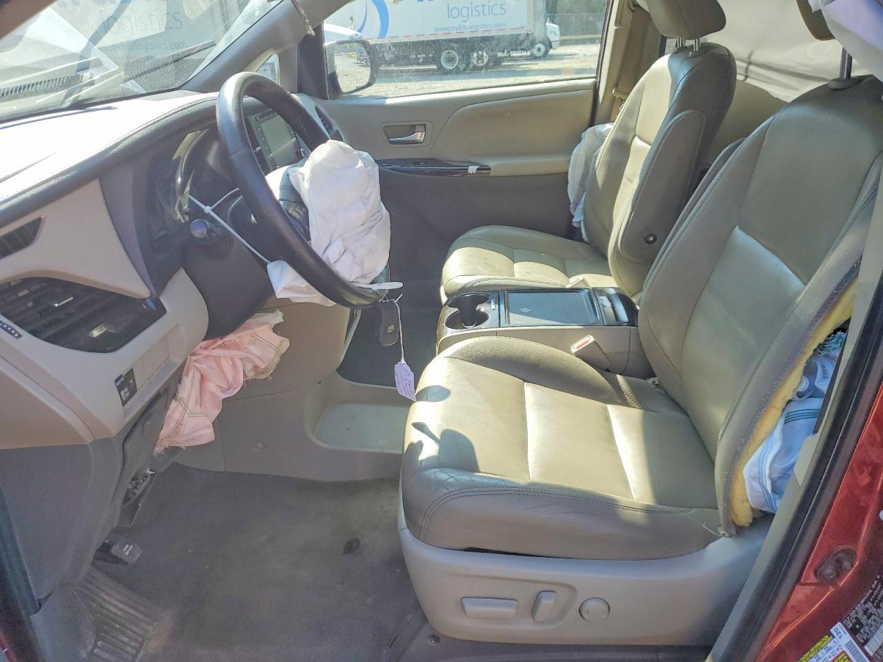 2020 Toyota Sienna Xle 8-Passenger - Image 7