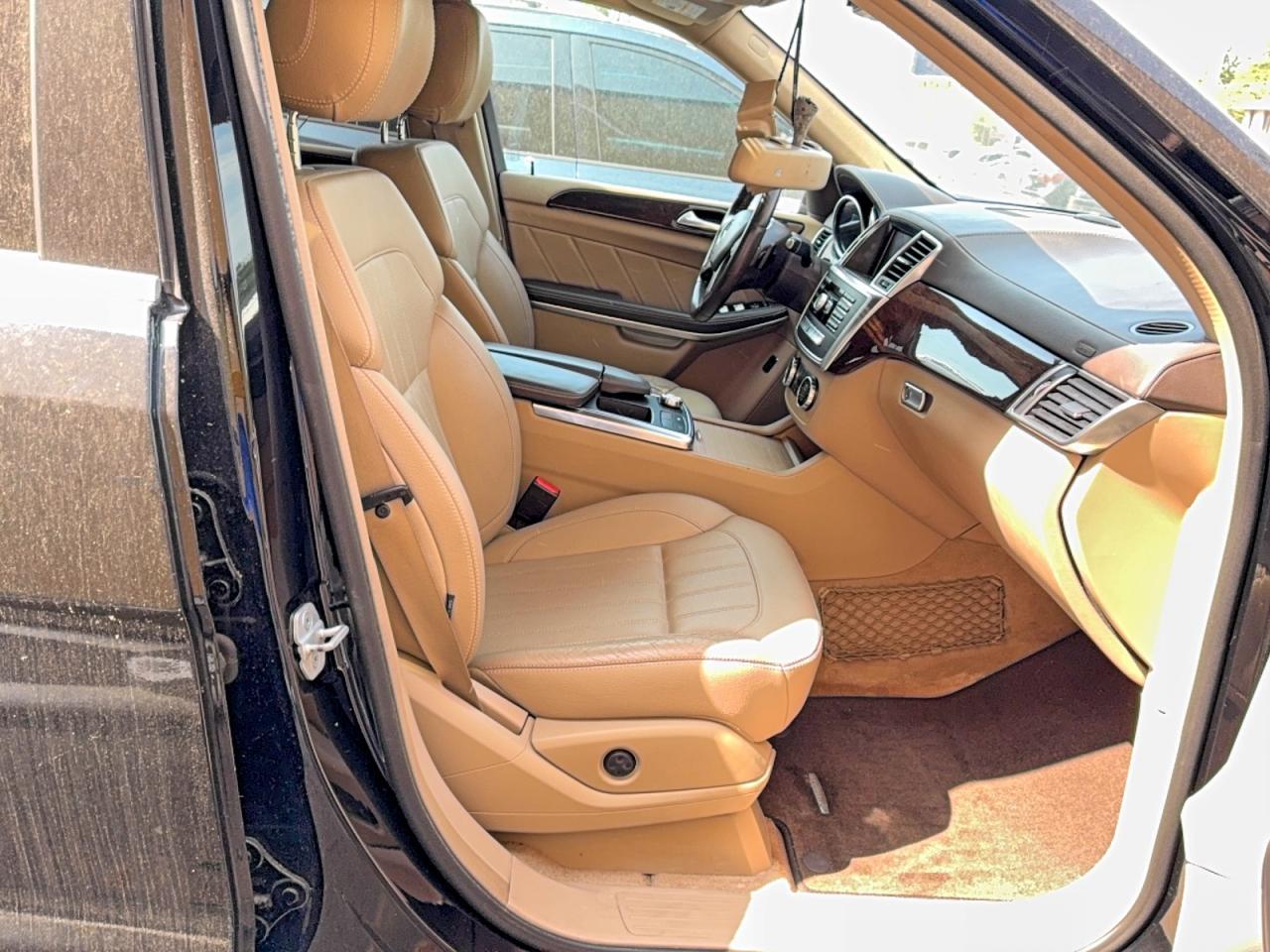 2014 Mercedes-Benz Gl 450 4Matic - Image 5