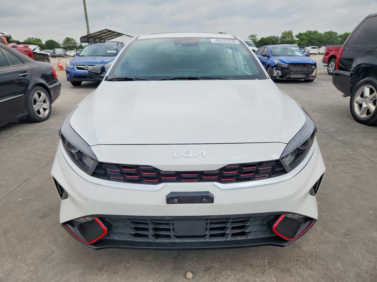 2024 Kia Forte Gt Line - Image 5