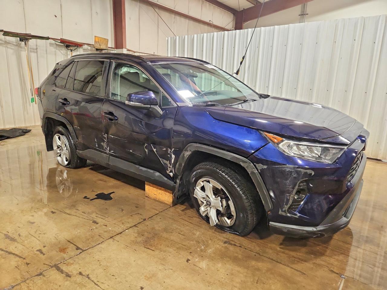 2021 Toyota Rav4 Xle - Фото 4