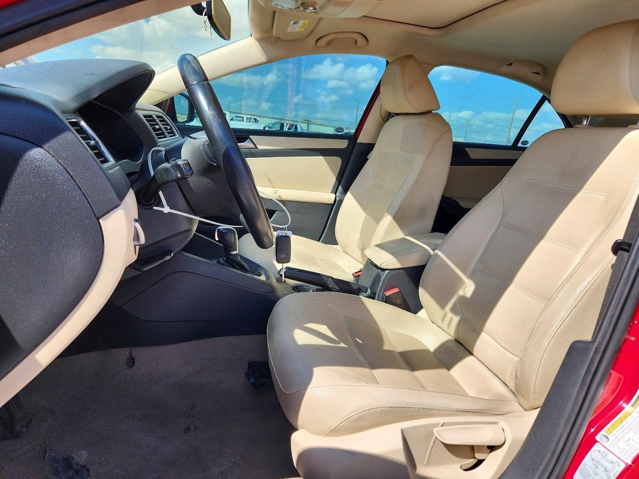 2012 Volkswagen Jetta Se - Image 7