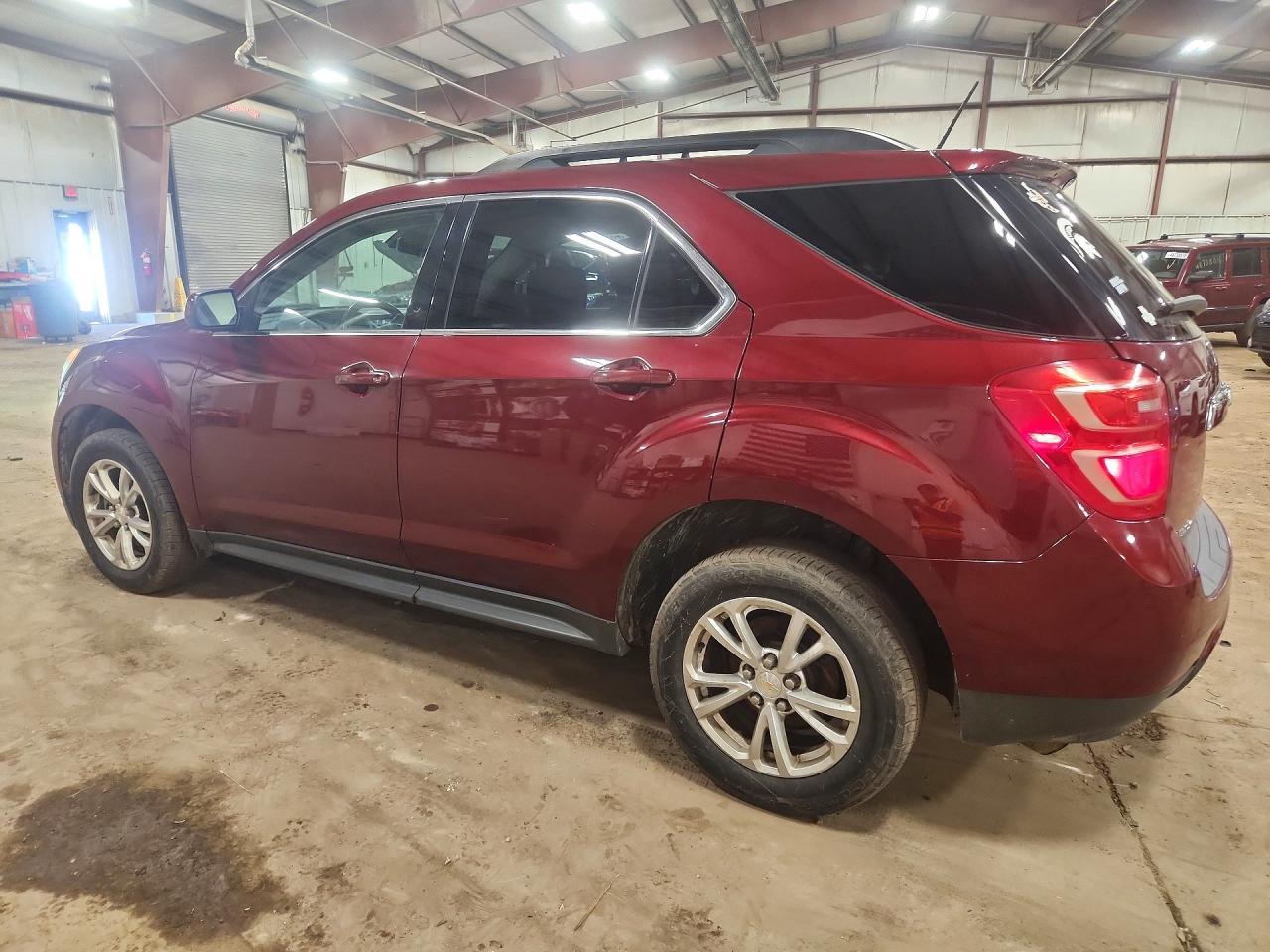 2017 Chevrolet Equinox Lt - Image 2