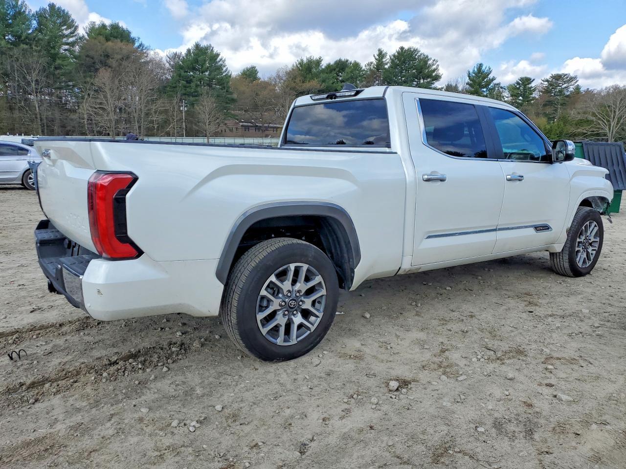 2025 Toyota Tundra 1794 Edition - Фото 3