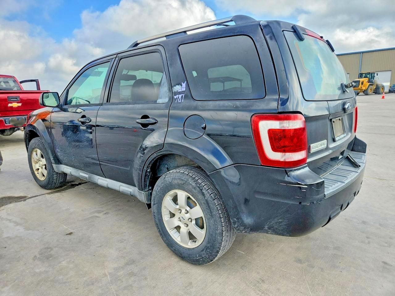 2012 Ford Escape - Image 2
