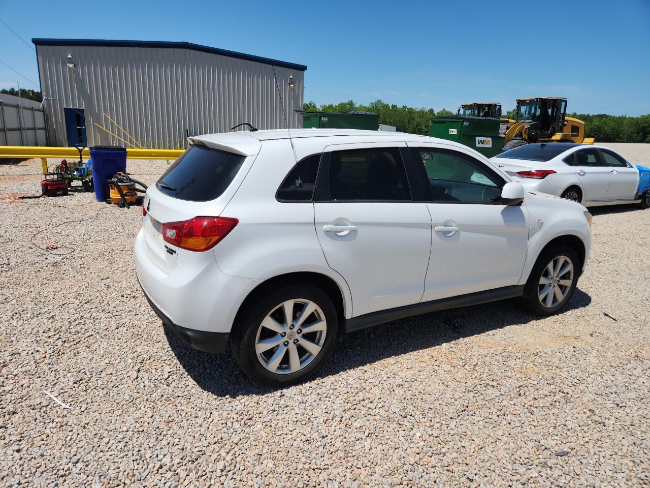 2013 Mitsubishi Outlander Sport Es - Фото 3