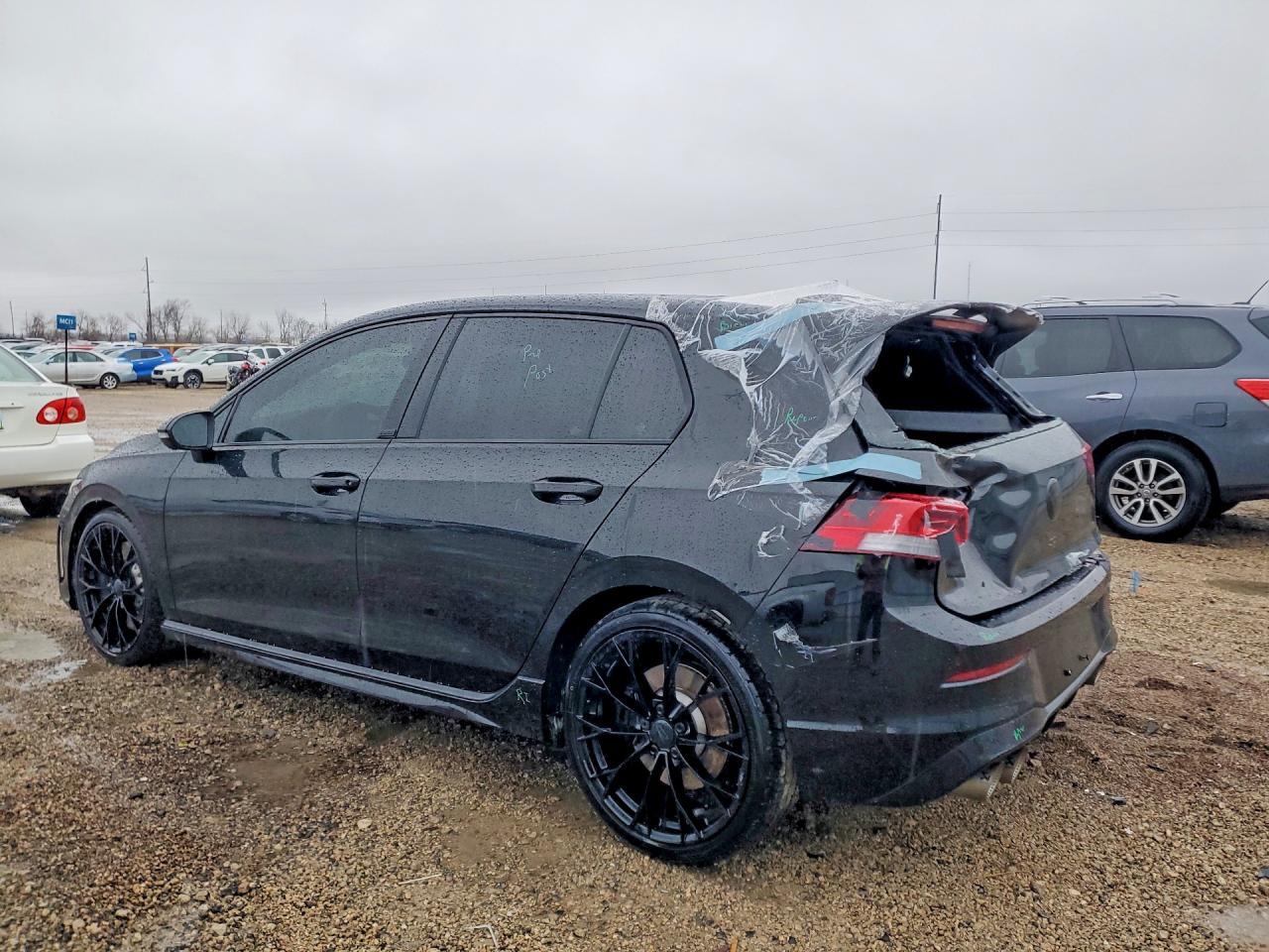 2025 Volkswagen Golf R Black Edition - Фото 2