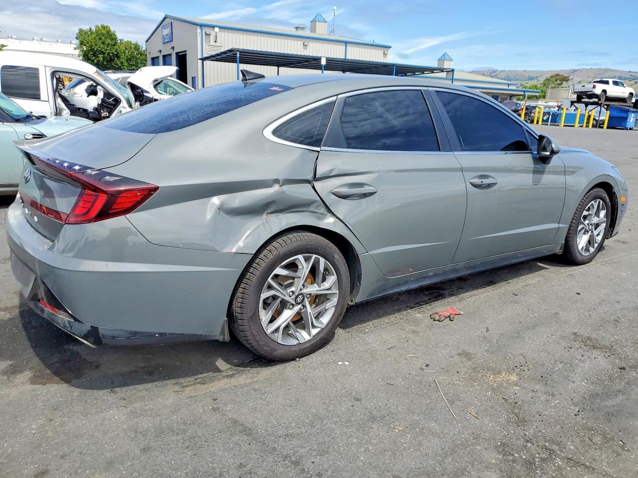 2021 Hyundai Sonata Sel - Фото 3