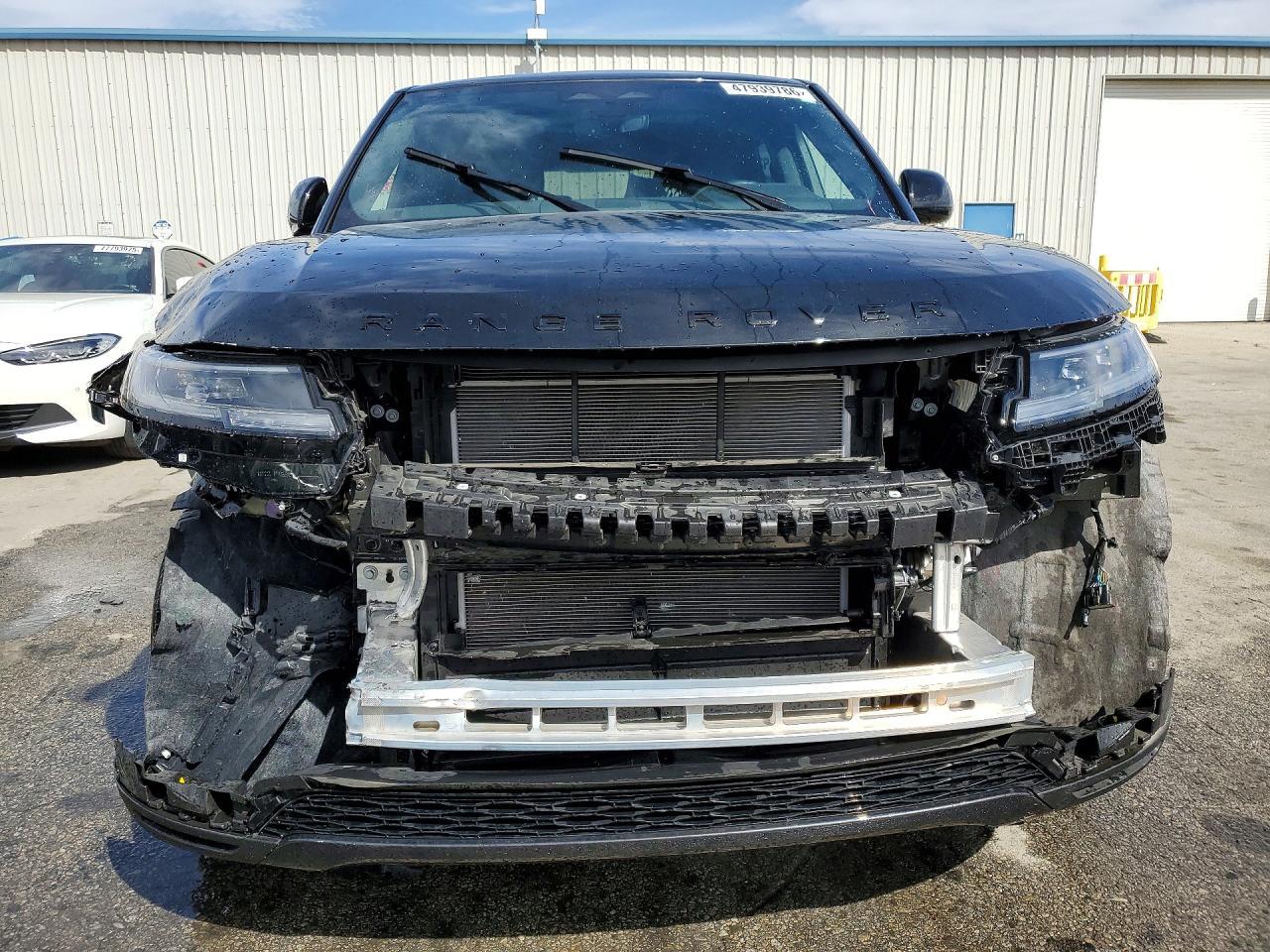 2025 Land Rover Range Rover Sport Se - Image 5