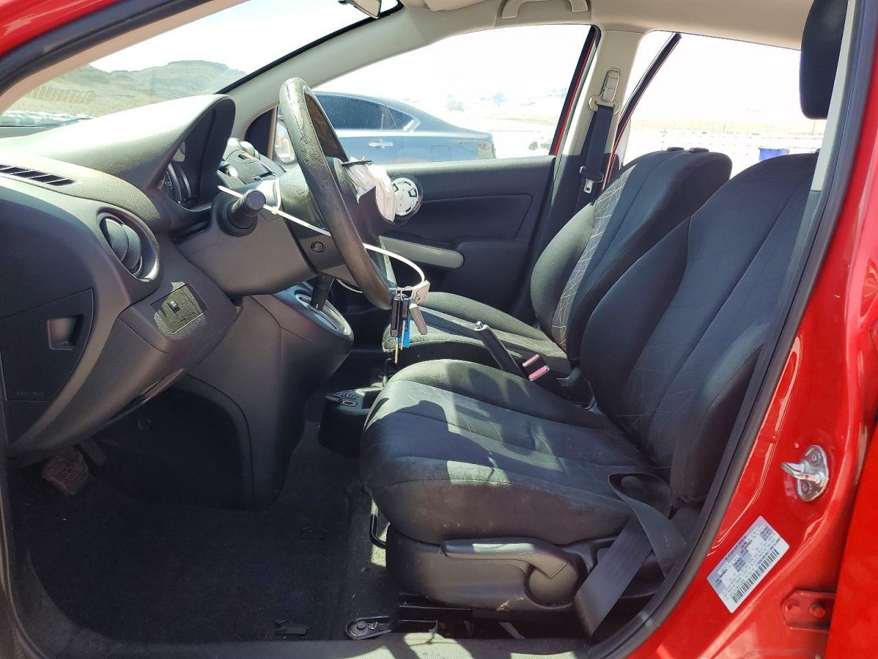 2014 Mazda Mazda2 Sport - Фото 7