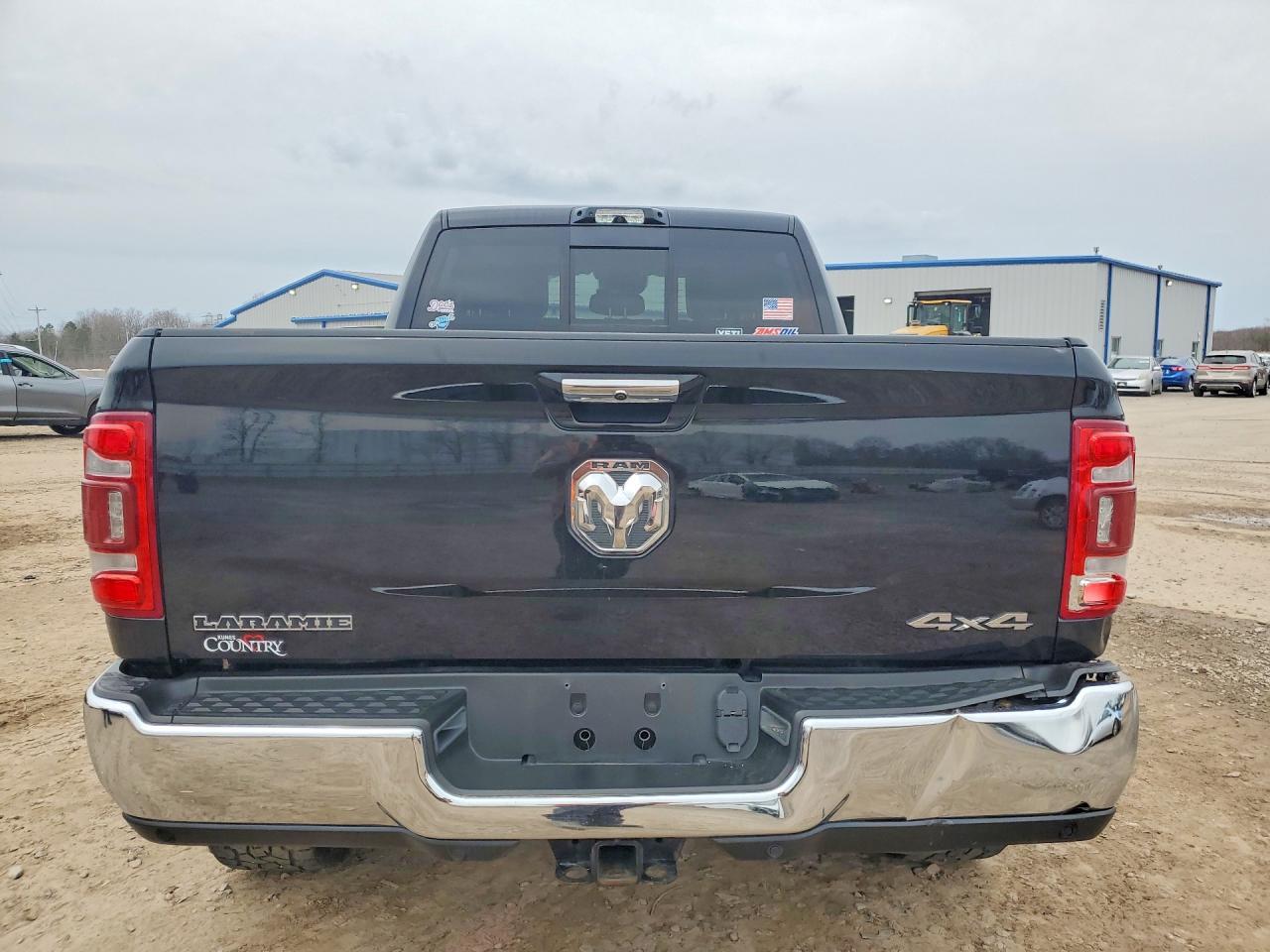 2021 Ram 2500 Laramie - Фото 6