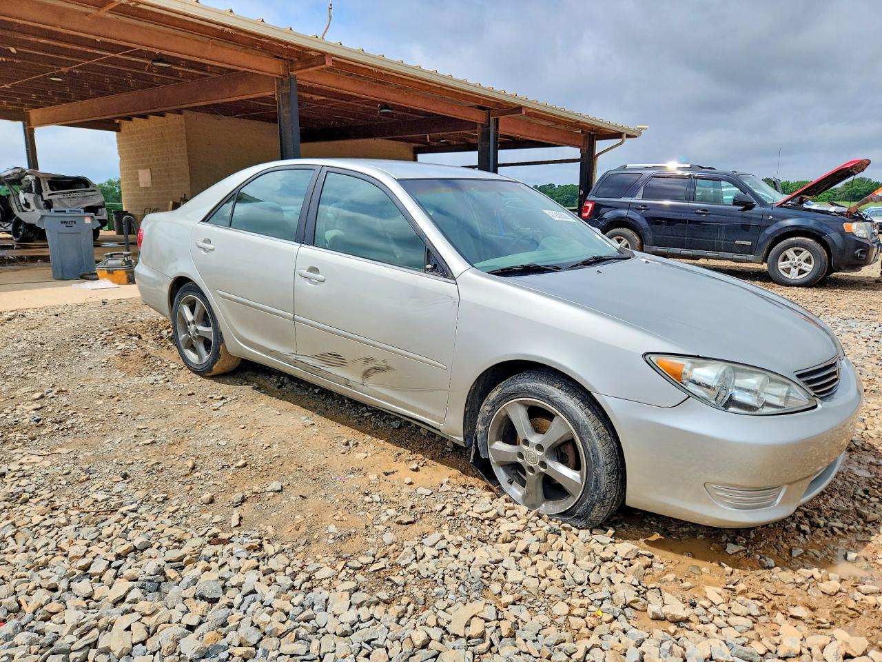 2005 Toyota Camry Automatic - Image 4
