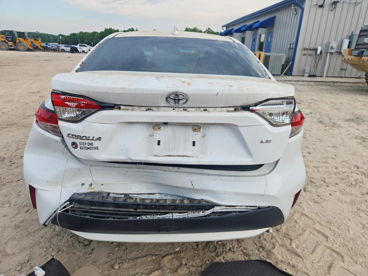 2020 Toyota Corolla Le - Image 6