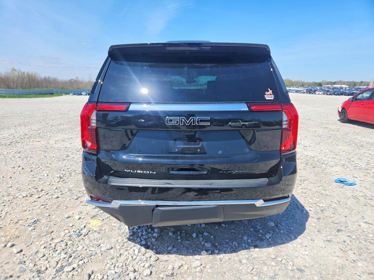 2026 GMC Yukon Elevation - Фото 6