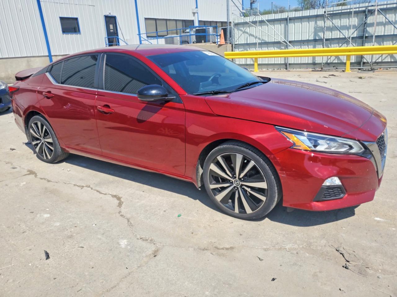 2021 Nissan Altima 2.0 Sr - Фото 4