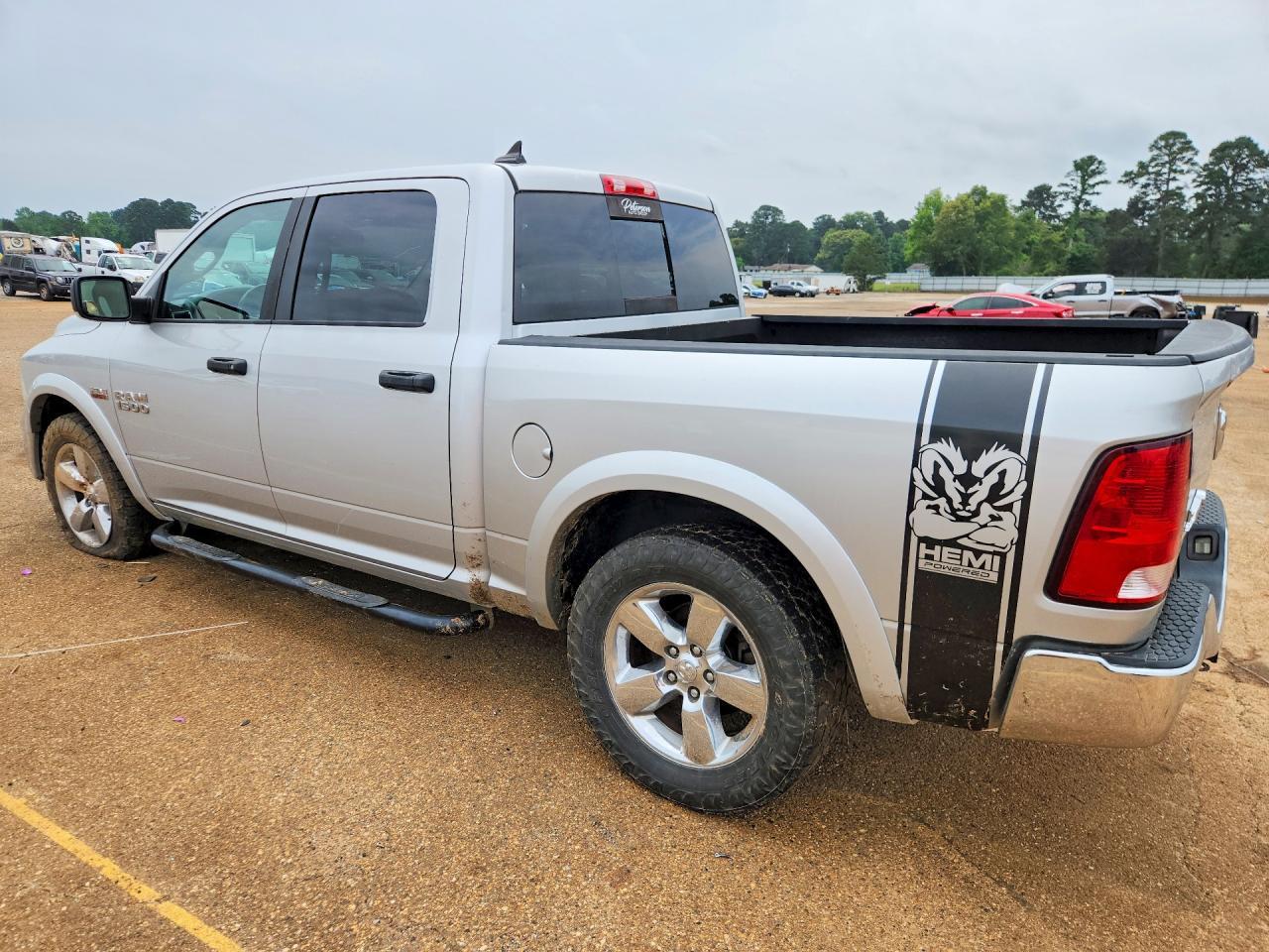 2015 Ram 1500 Slt - Фото 2