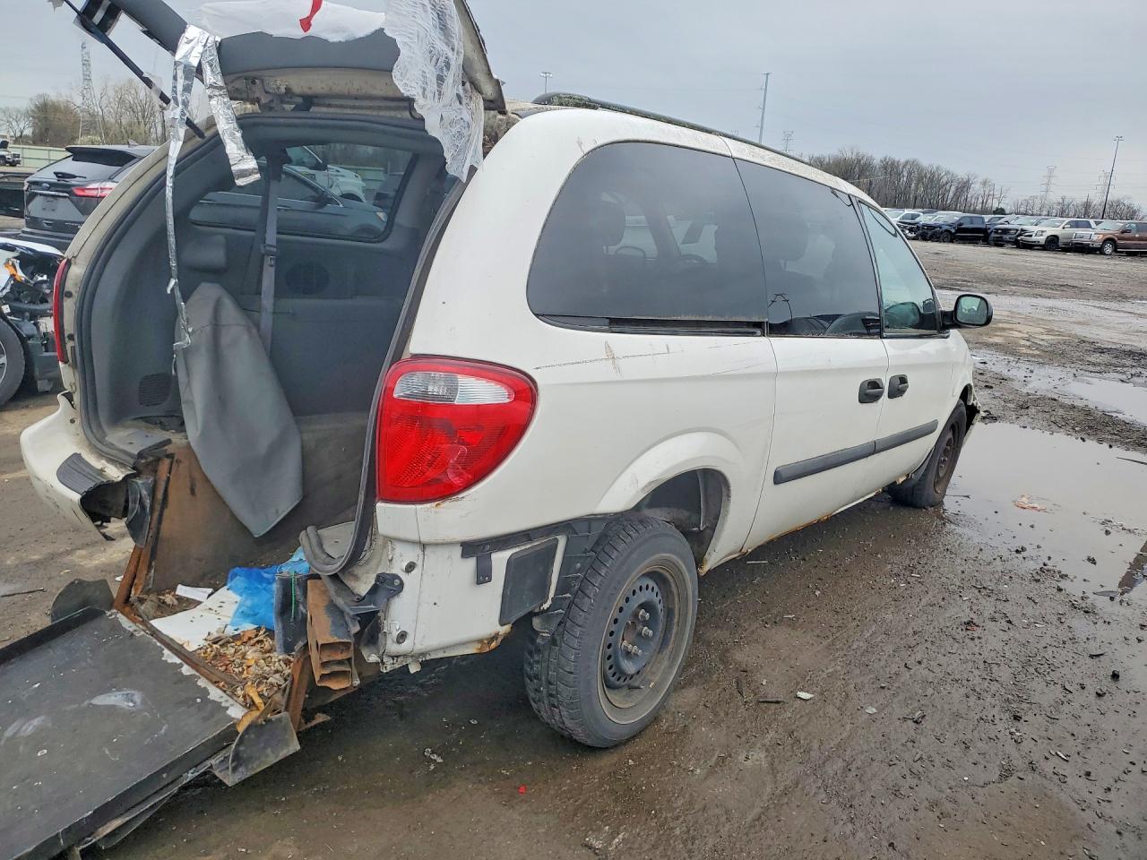 2006 Dodge Grand Caravan Se - Image 3