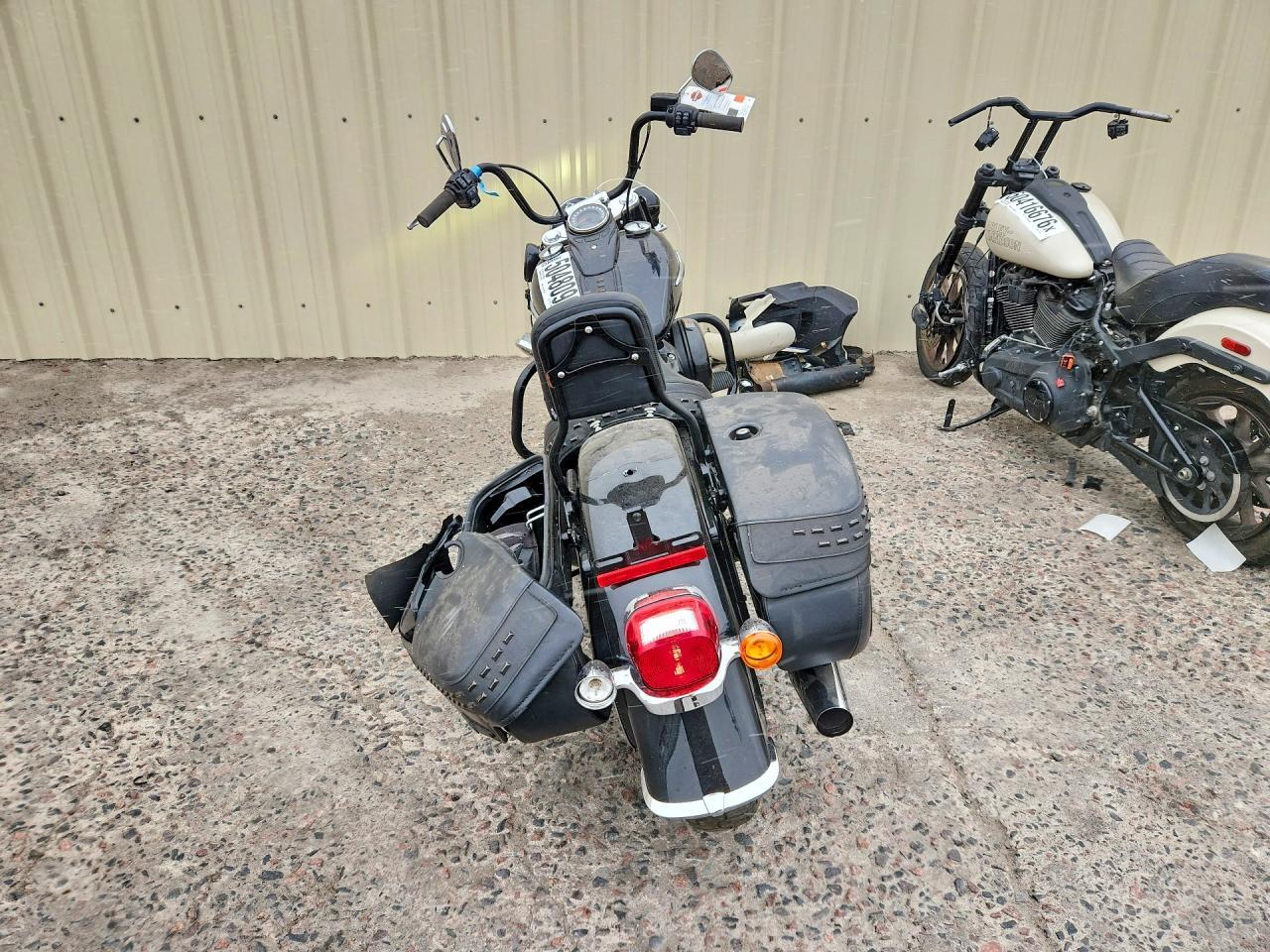 2019 Harley-Davidson Flhc - Image 4