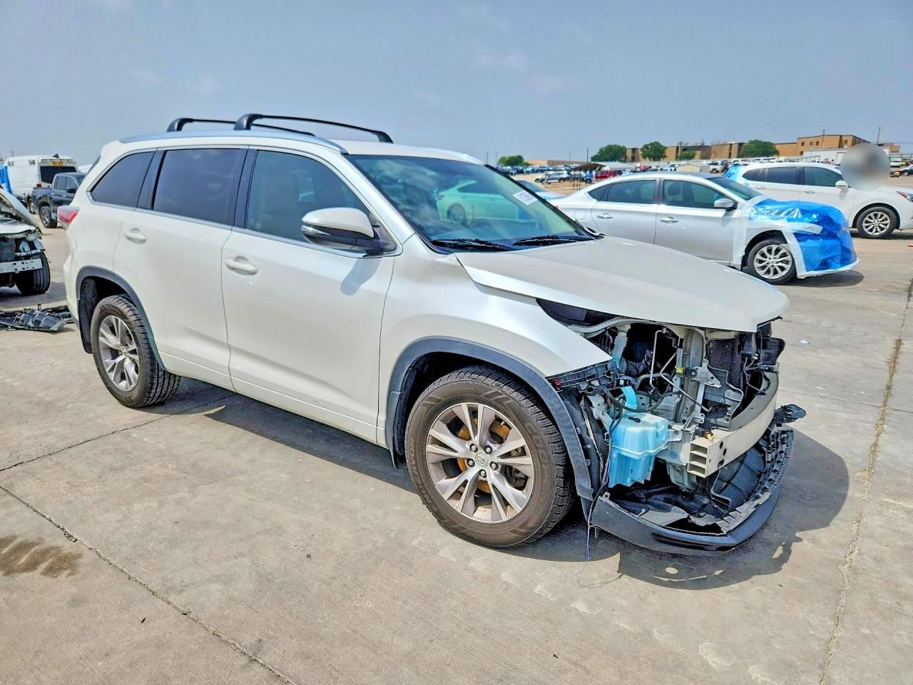 2015 Toyota Highlander Xle - Фото 4