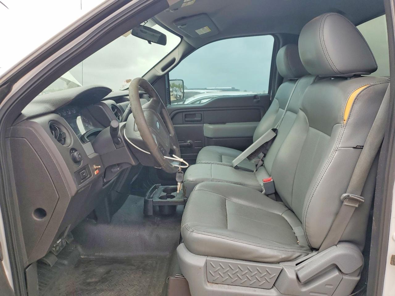 2011 Ford F150 - Фото 7