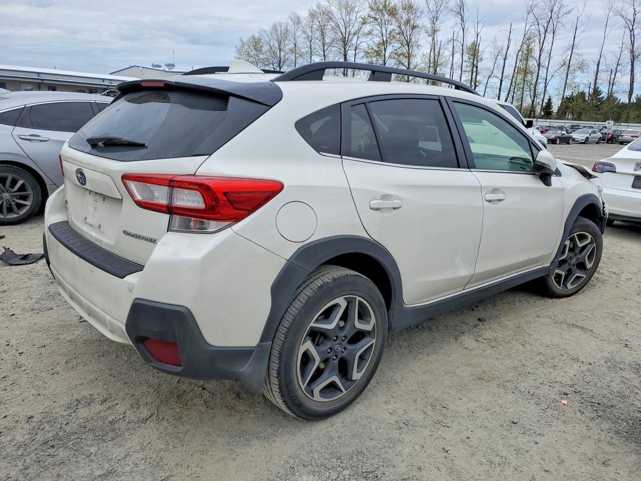 2019 Subaru Crosstrek Limited - Image 3