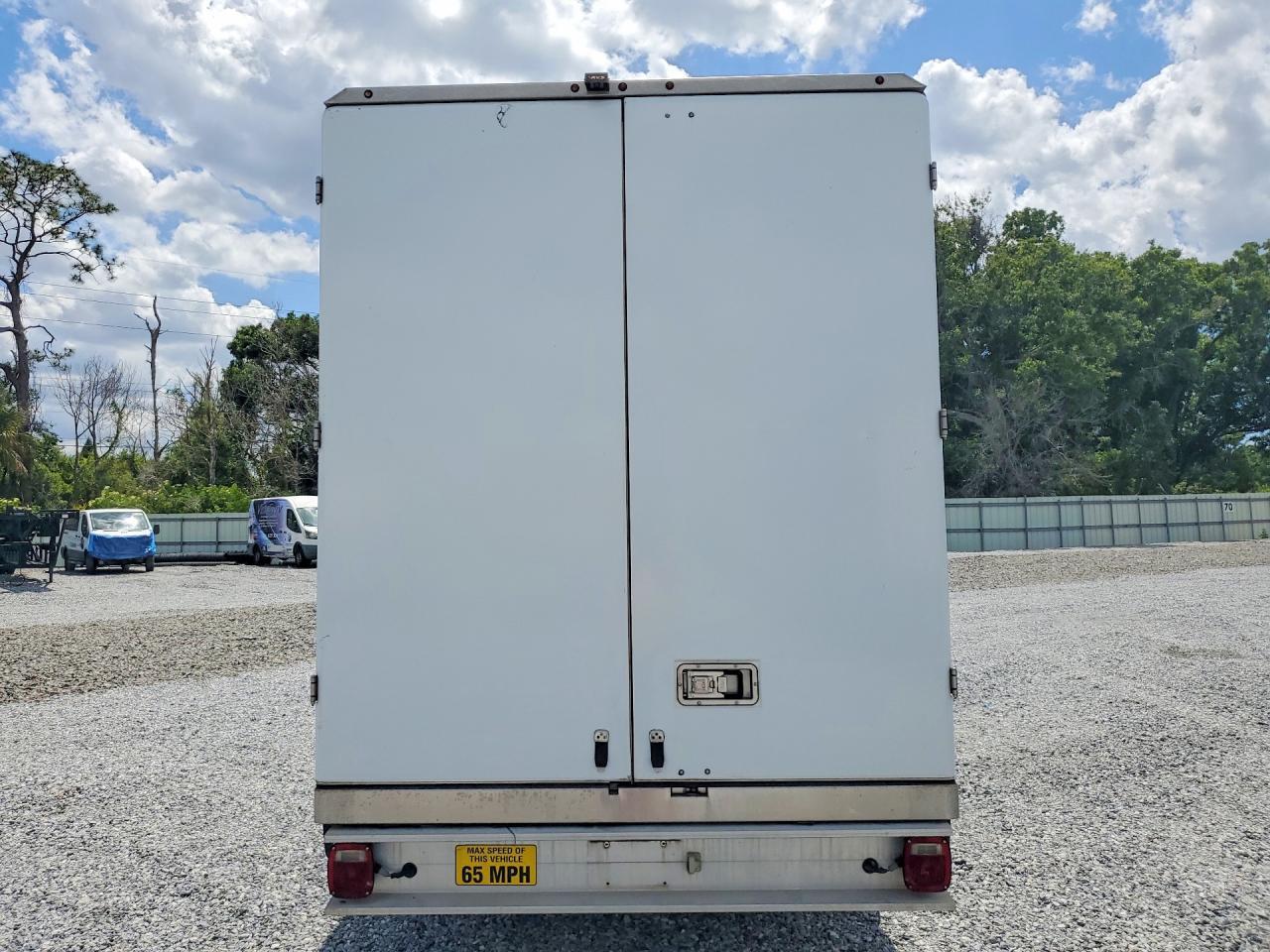 2021 Ford Transit T-350 Hd Refrigerated Truck - Image 6