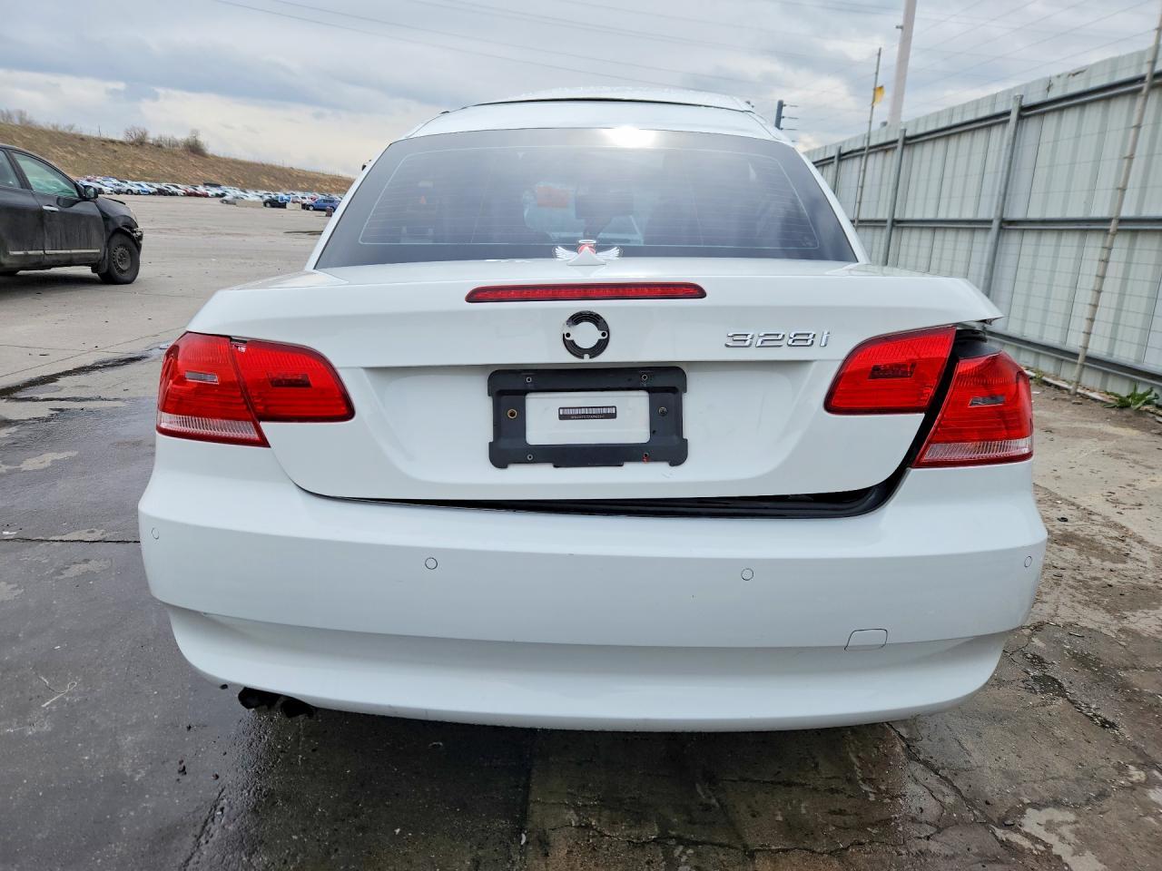 2010 BMW 328 I Sulev - Image 6