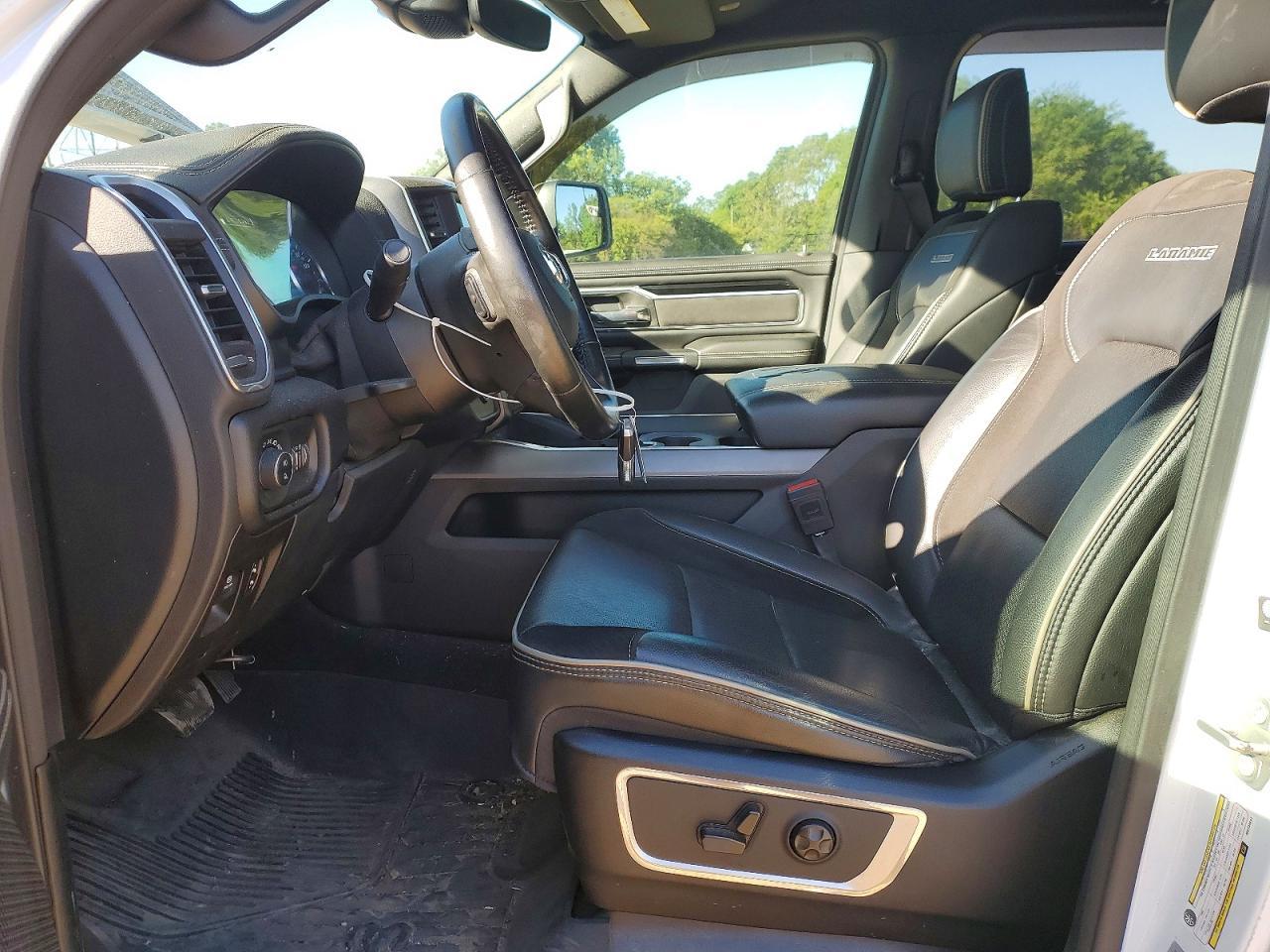 2021 Ram 1500 Laramie - Фото 7