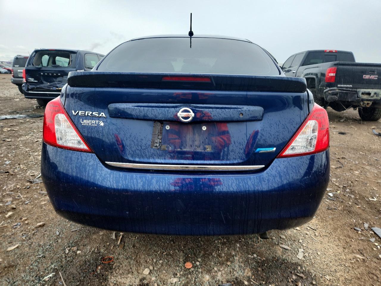 2014 Nissan Versa 1.6 S Plus - Image 6