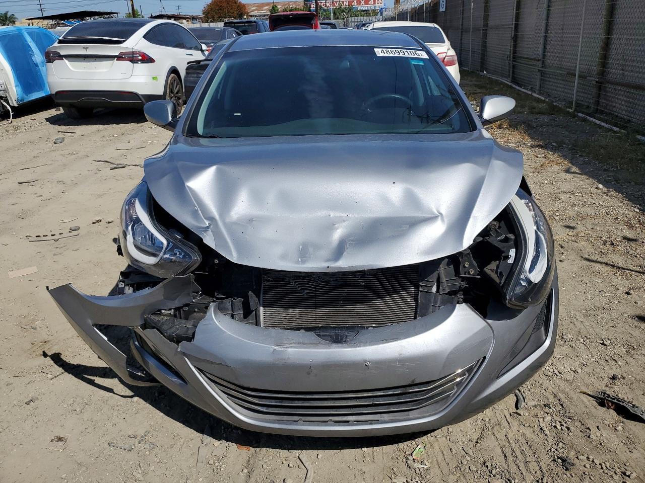 2016 Hyundai Elantra Se - Фото 5