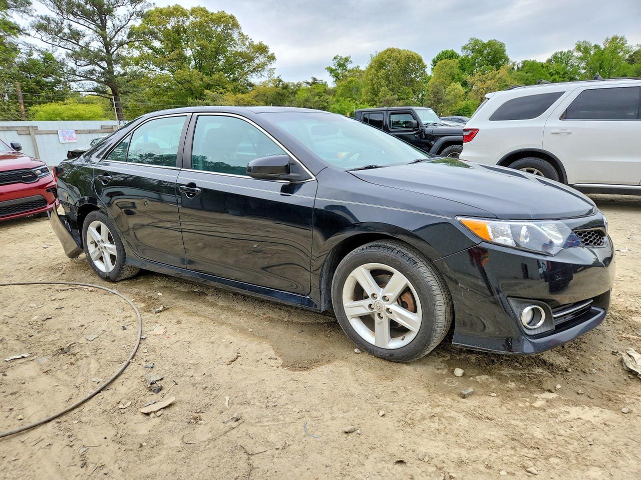 2013 Toyota Camry Se - Image 4