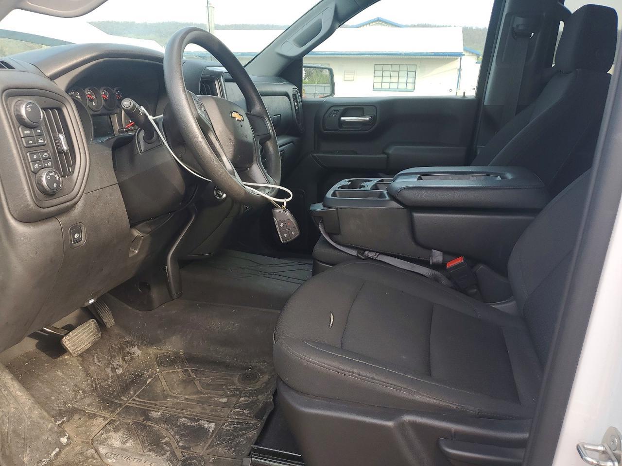 2024 Chevrolet Silverado K1500 - Фото 7