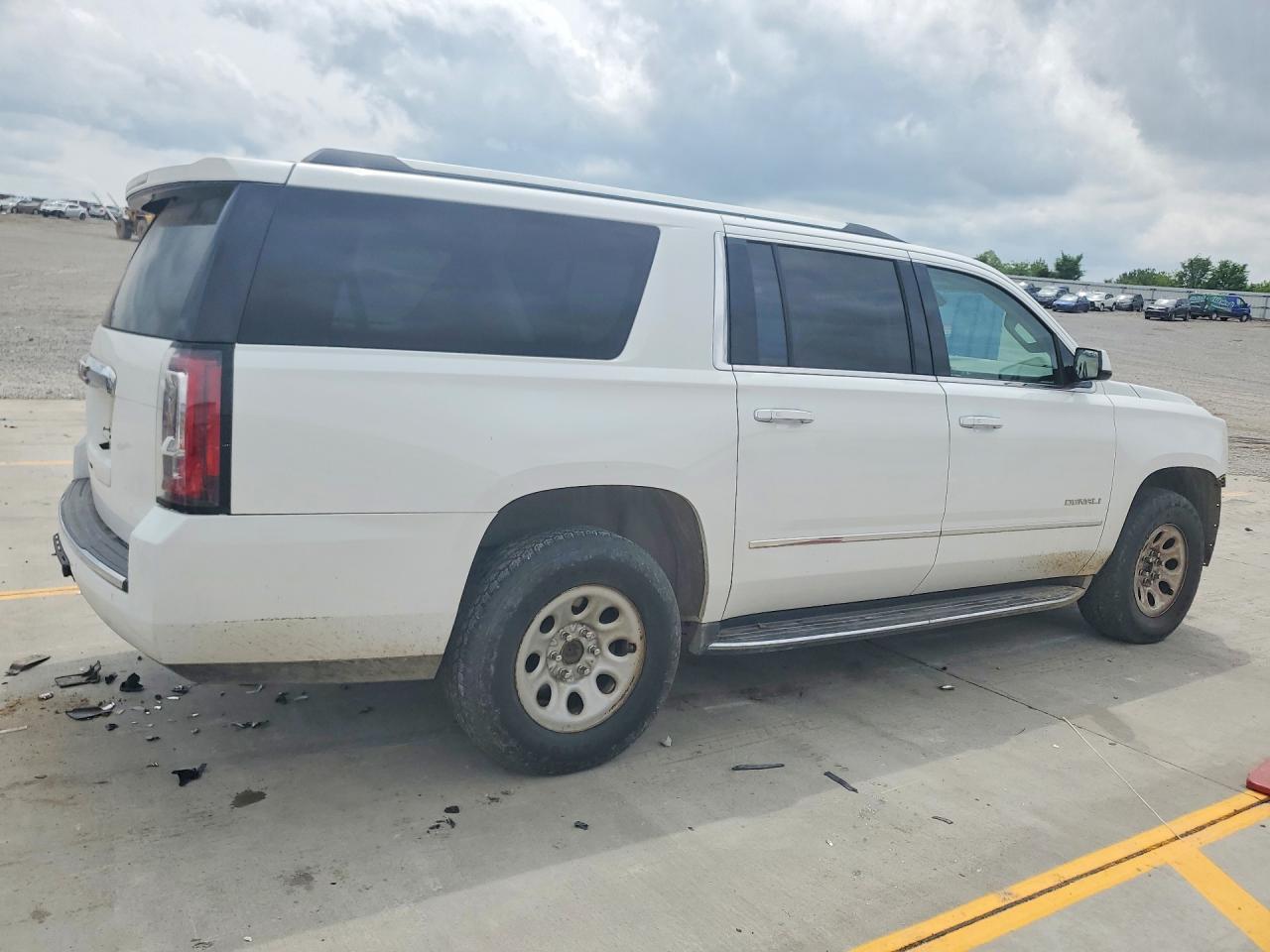 2018 GMC Yukon Xl Denali - Image 3