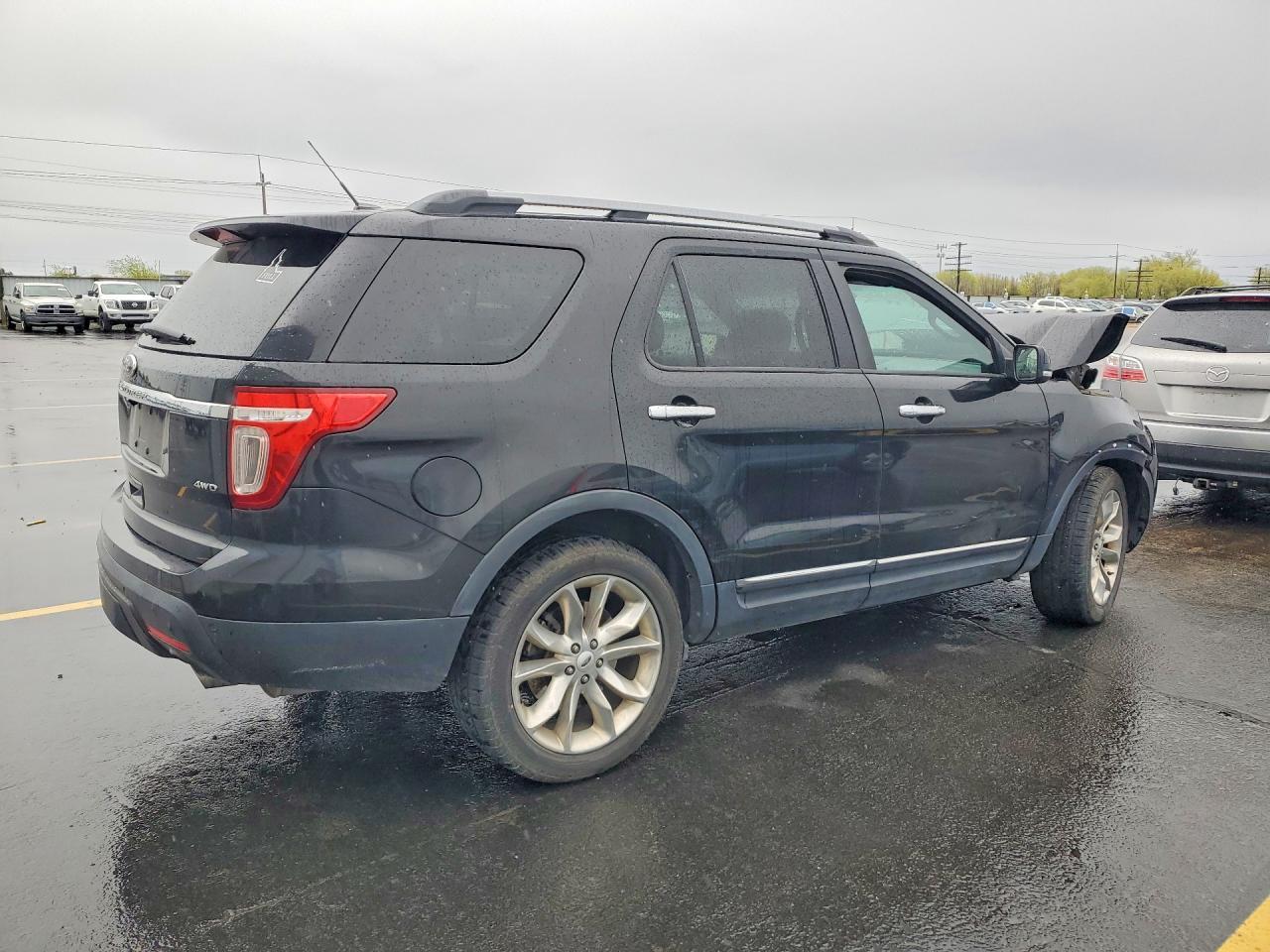 2014 Ford Explorer Xlt - Image 3