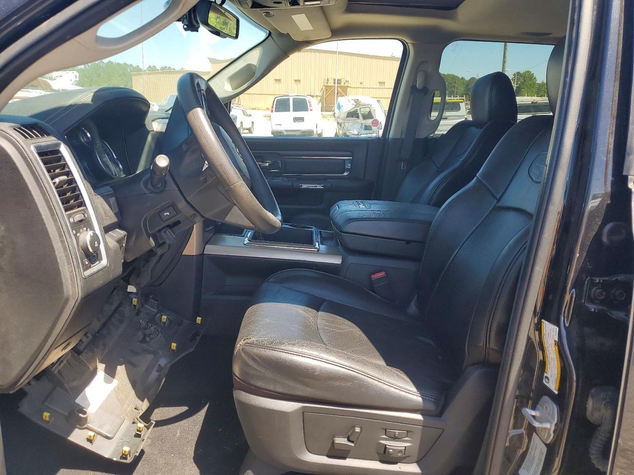 2017 Ram 2500 Longhorn - Image 7