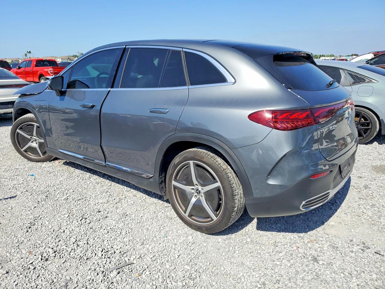 2023 Mercedes-Benz Eqe Suv 350+ - Фото 2