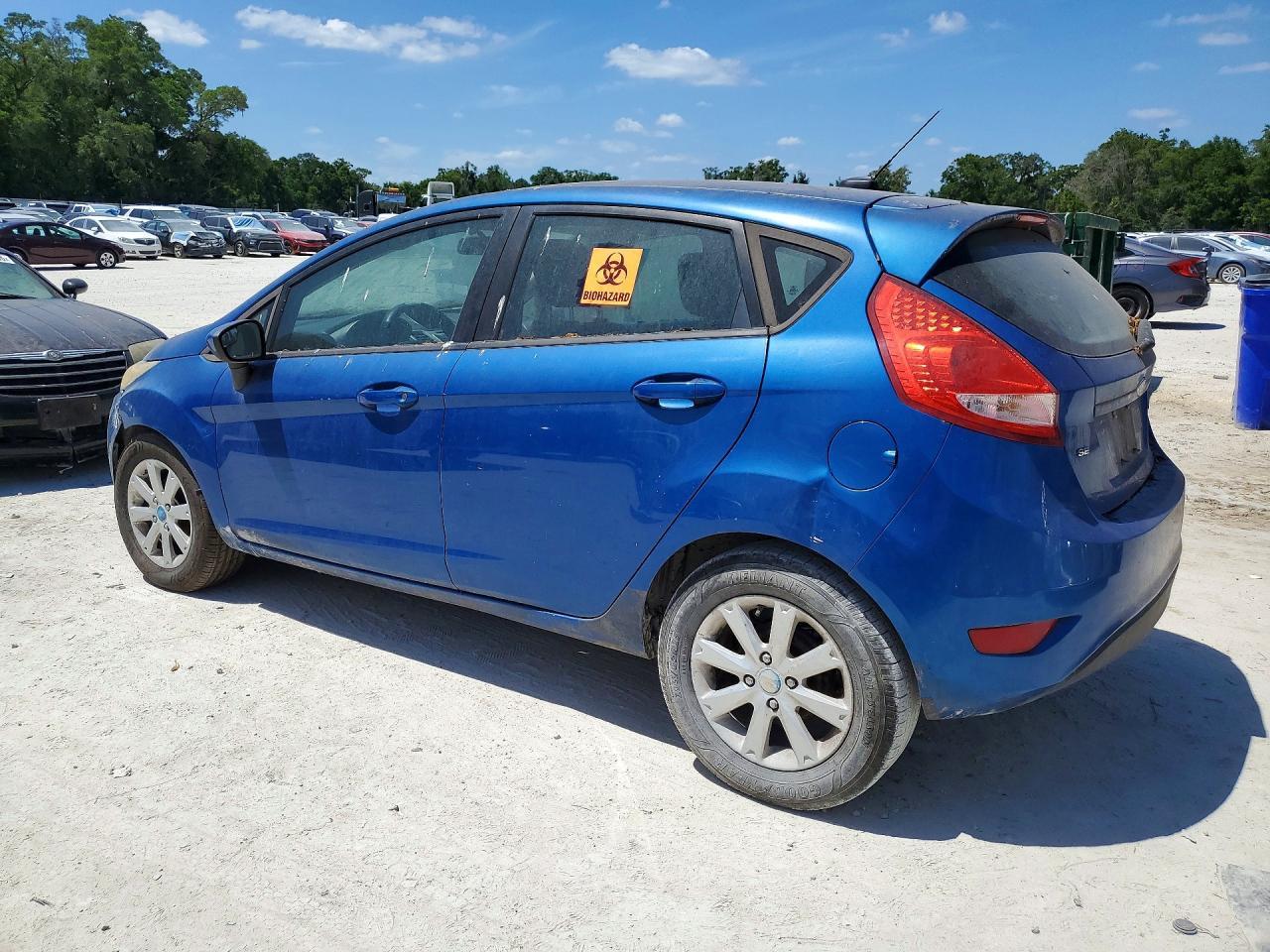 2011 Ford Fiesta Se - Фото 3