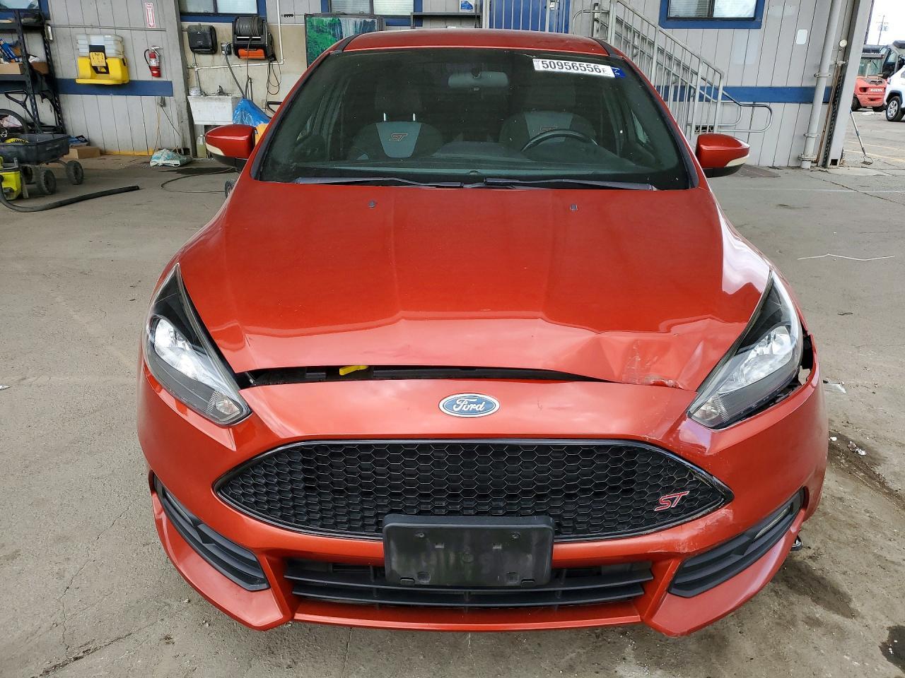 2018 Ford Focus St - Image 5