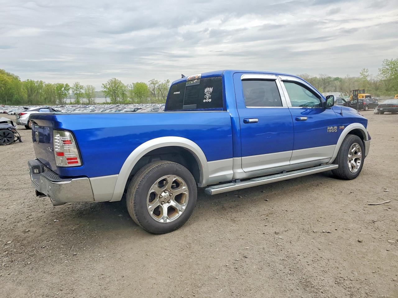 2018 Ram 1500 Laramie - Фото 3