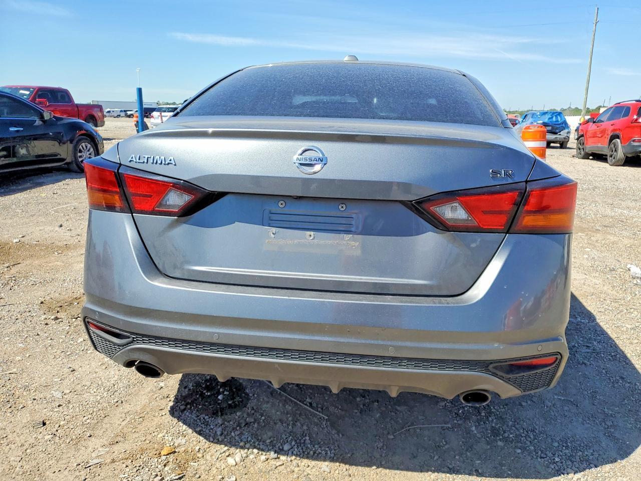 2021 Nissan Altima 2.5 Sr - Фото 6