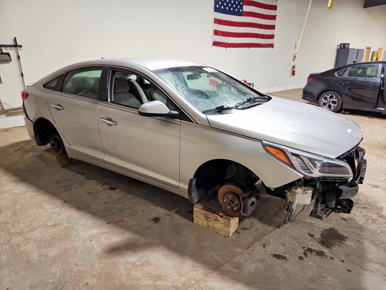 2015 Hyundai Sonata Se - Image 4