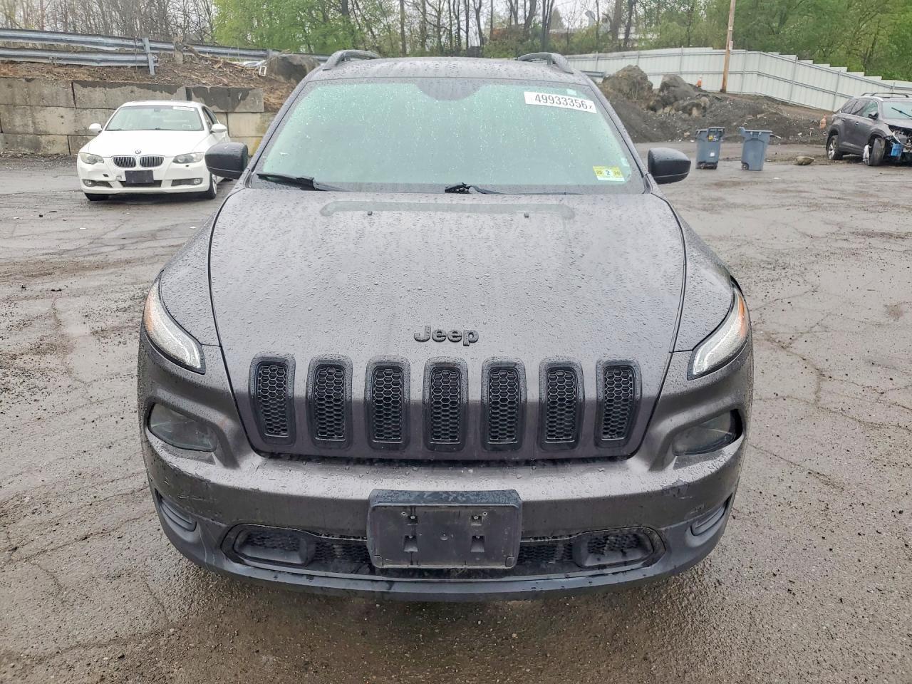 2017 Jeep Cherokee Sport - Image 5