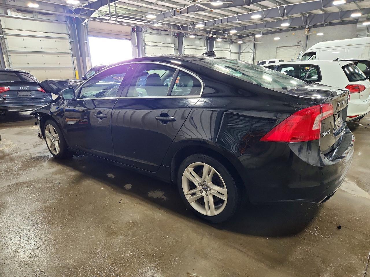 2015 Volvo S60 Premier - Image 2