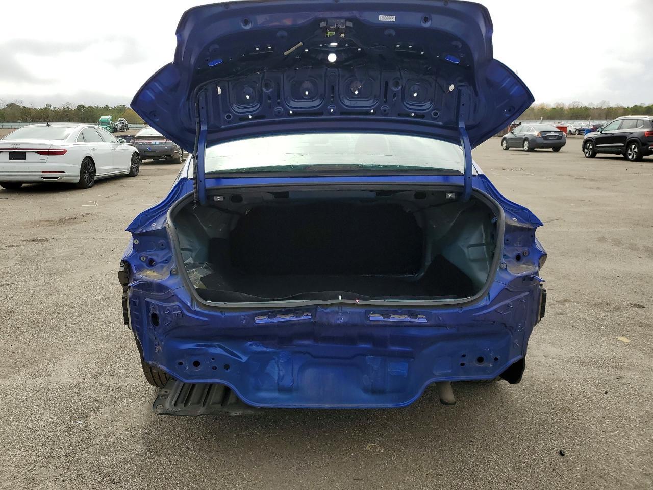 2022 Hyundai Elantra Sel - Image 6