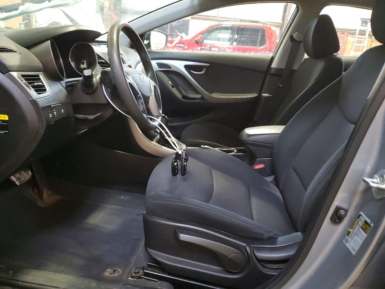 2016 Hyundai Elantra Se - Фото 7
