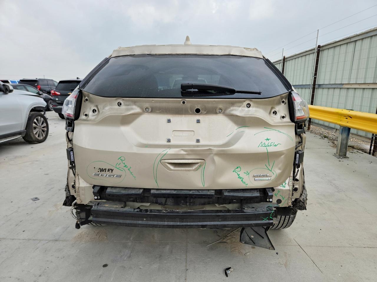 2018 Ford Edge - Фото 6