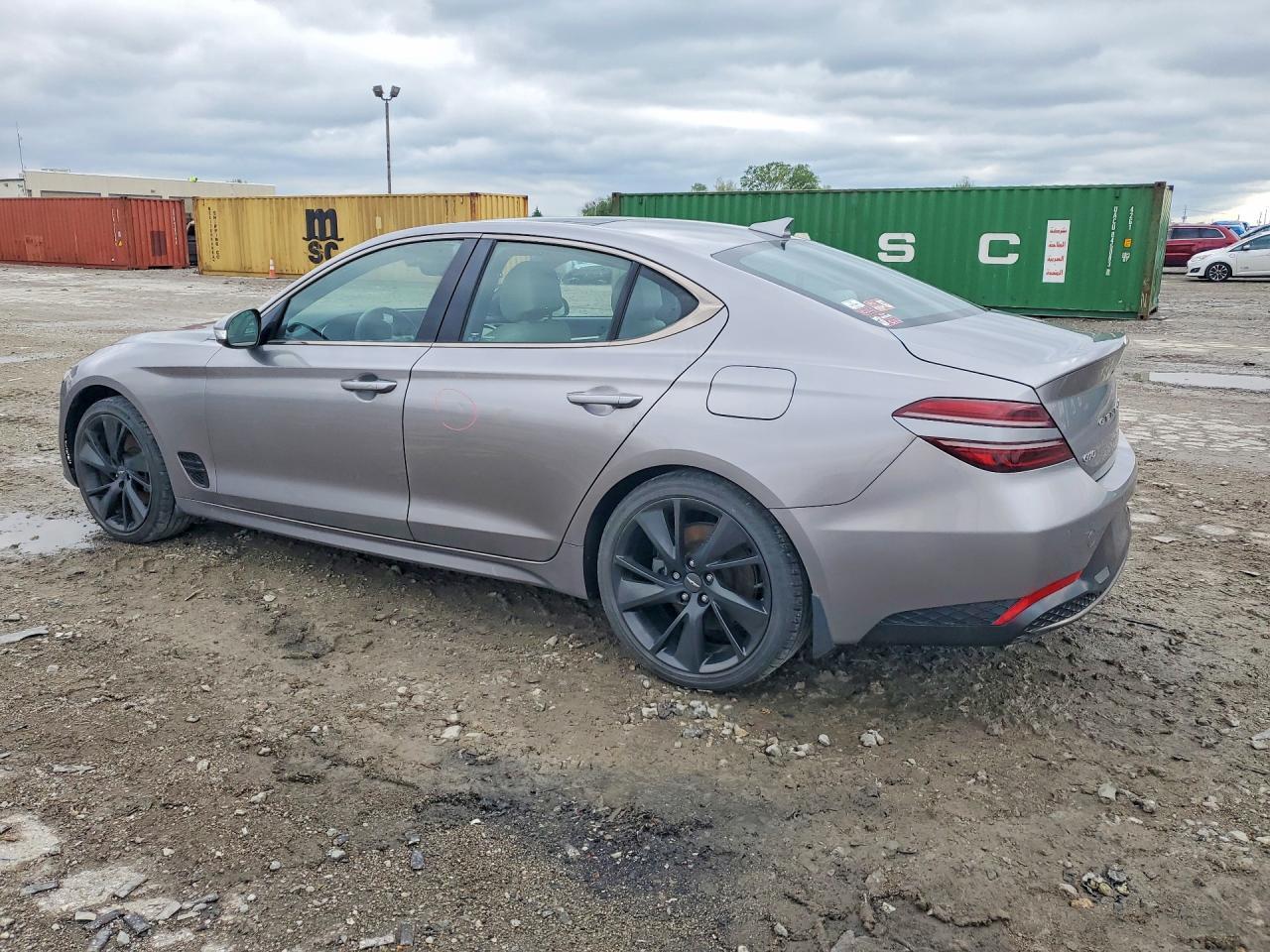2023 Genesis G70 2.0T - Фото 2