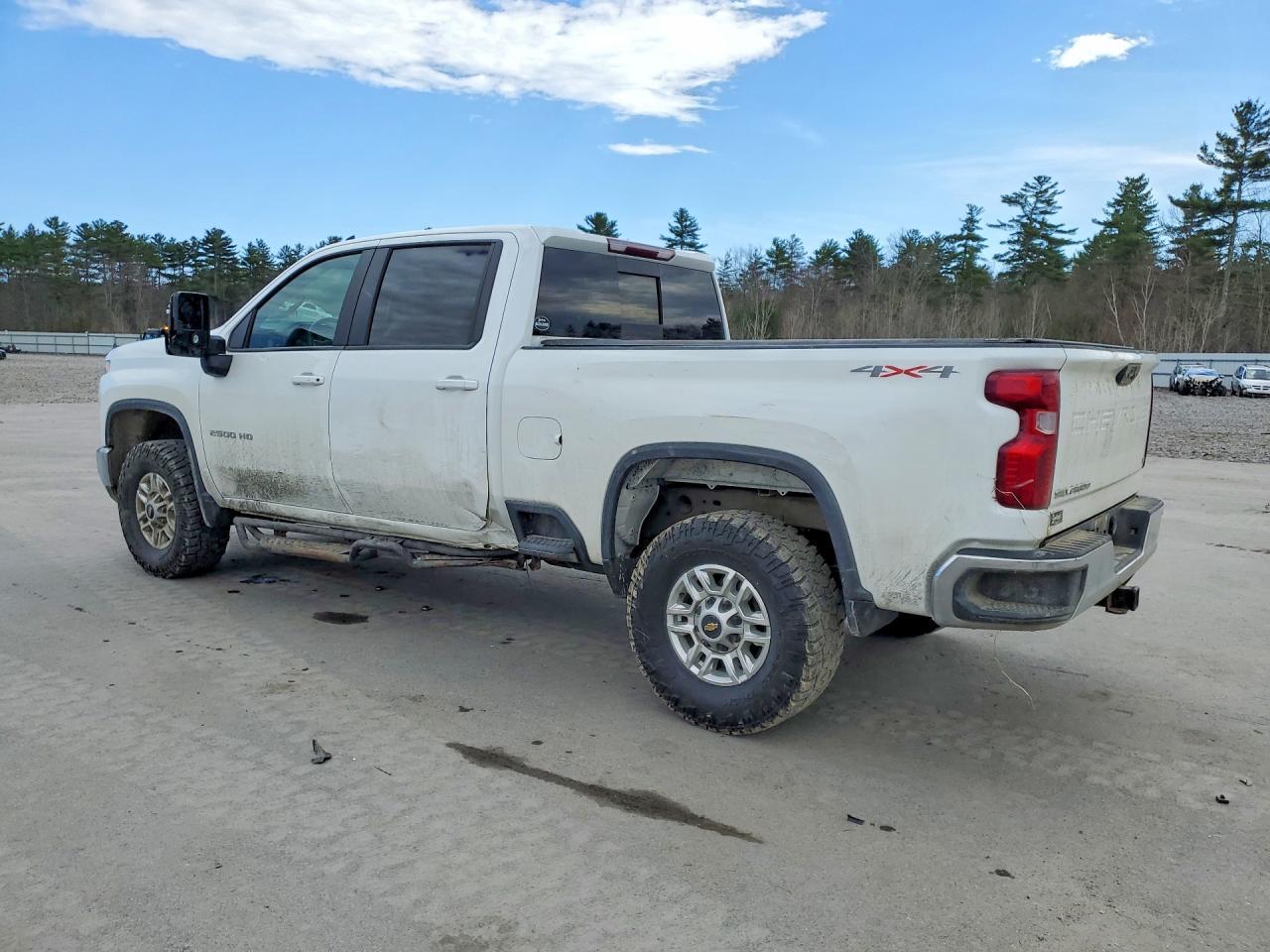 2025 Chevrolet Silverado K2500 Heavy Duty Lt - Image 2
