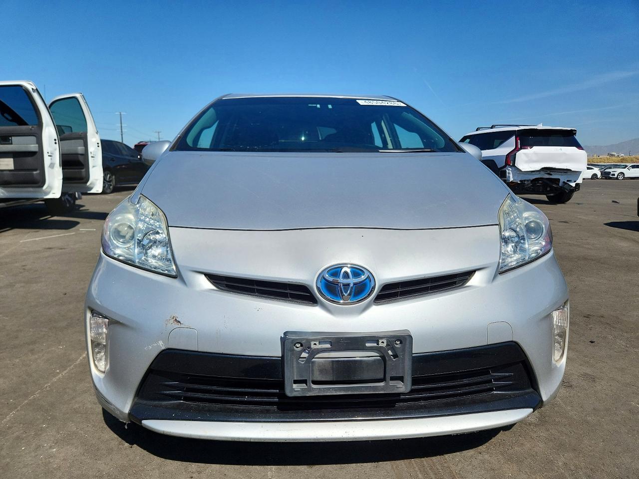 2014 Toyota Prius Three - Фото 5