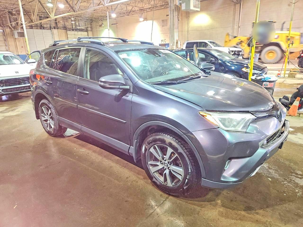 2018 Toyota Rav4 Xle - Фото 4